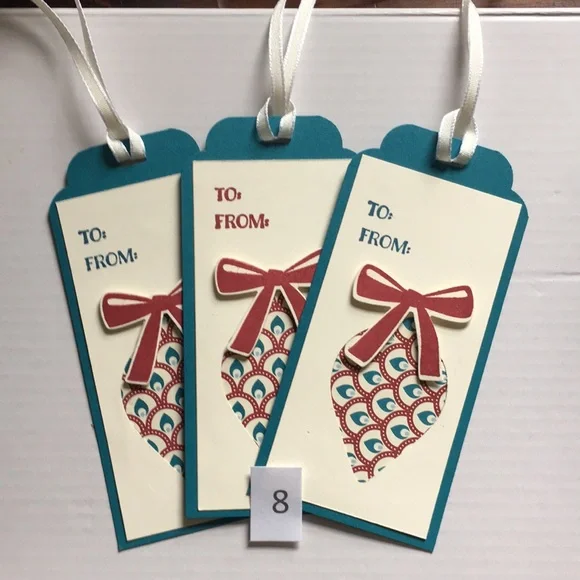 PICK 12 Fancy Christmas Tags FREE SHIPPING - Picture 9 of 15